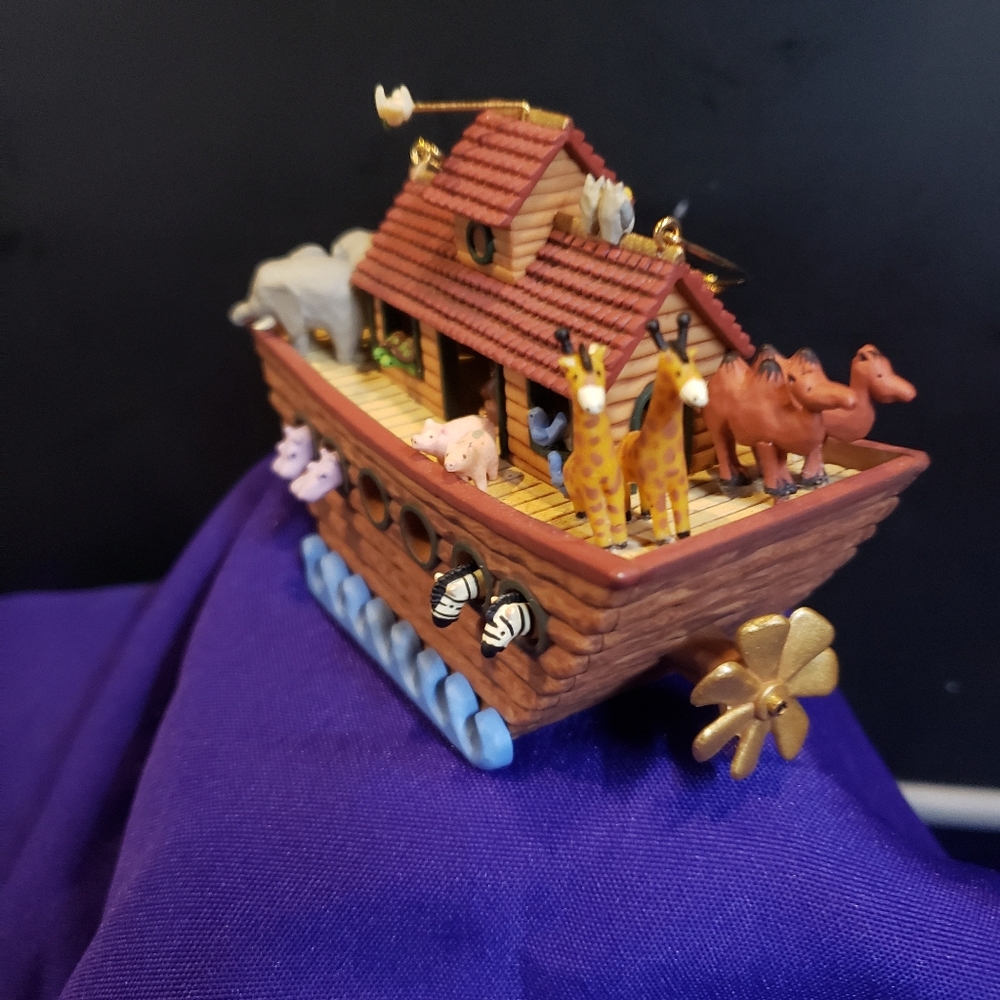 Hallmark keepsake ornament